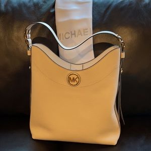 Michael Kors Bowery Bag